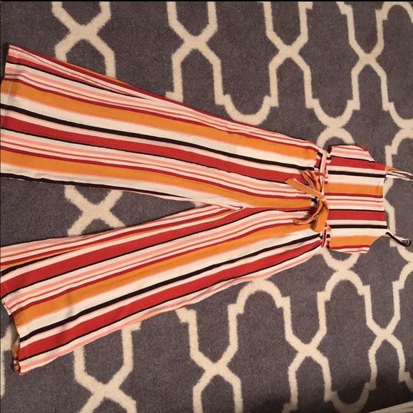 Two piece set - Picture 1 of 1